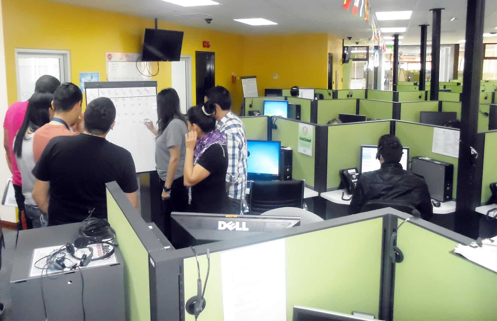 US company to hire 200 bilingual employees for Costa Rica operations