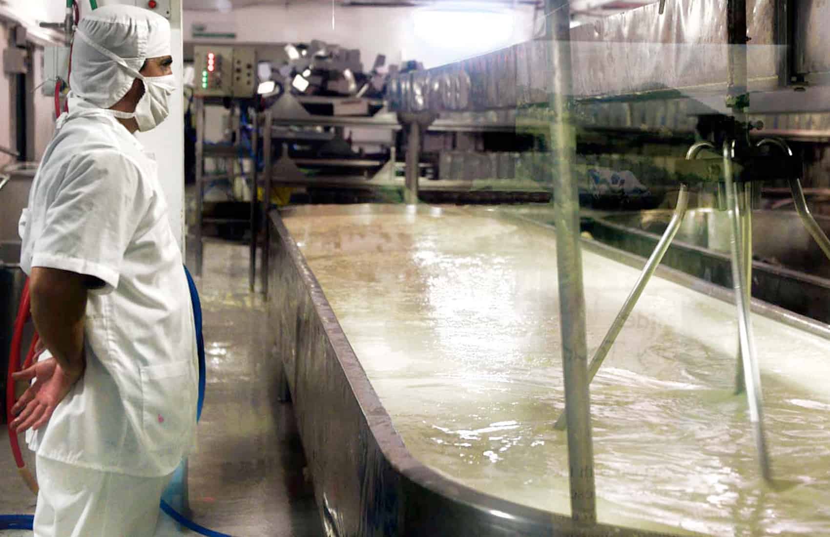 Costa Rica’s industry sector leaders fed up with high electricity rates