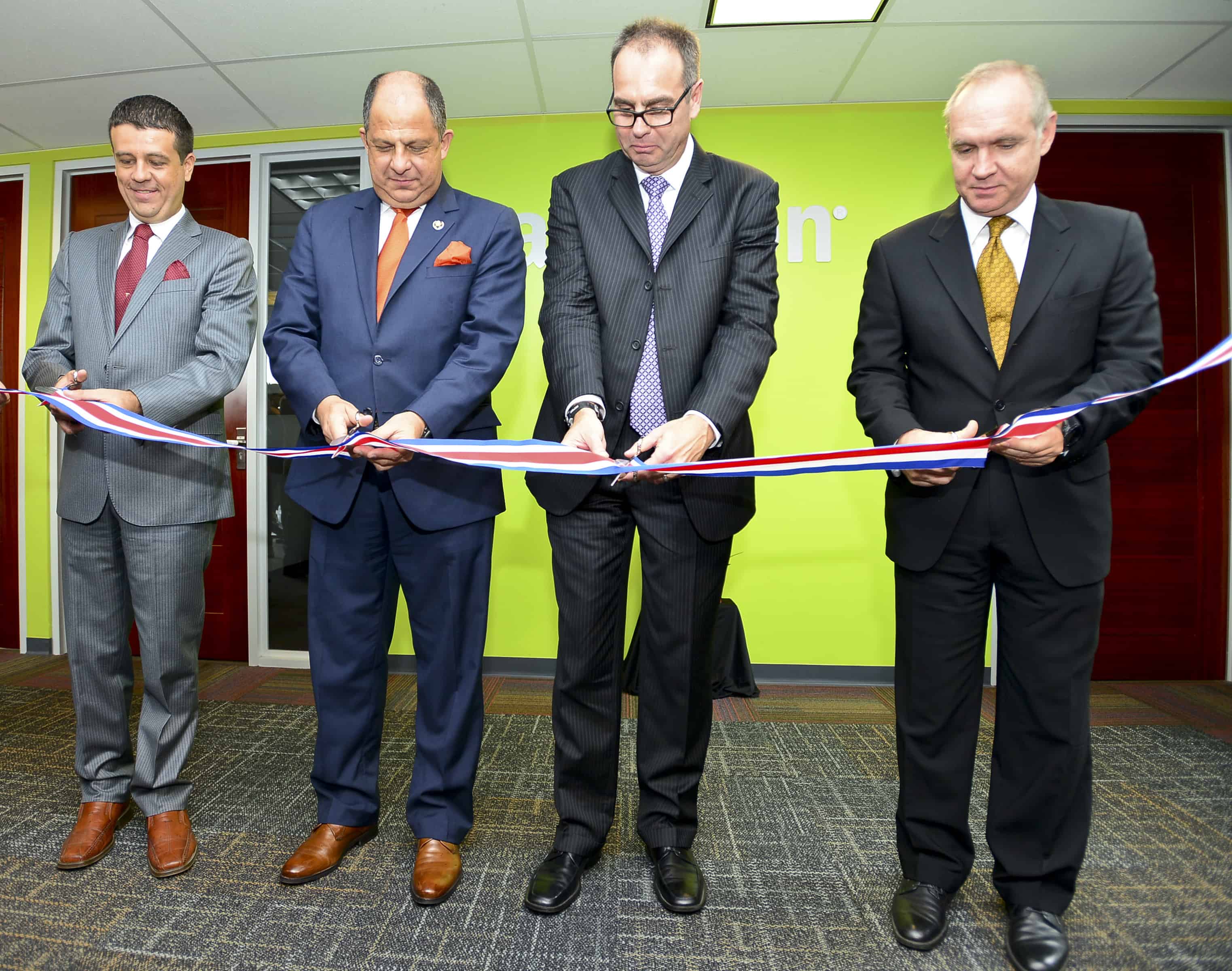 Amazon to create 1,000 new jobs in Costa Rica by year’s end The Tico