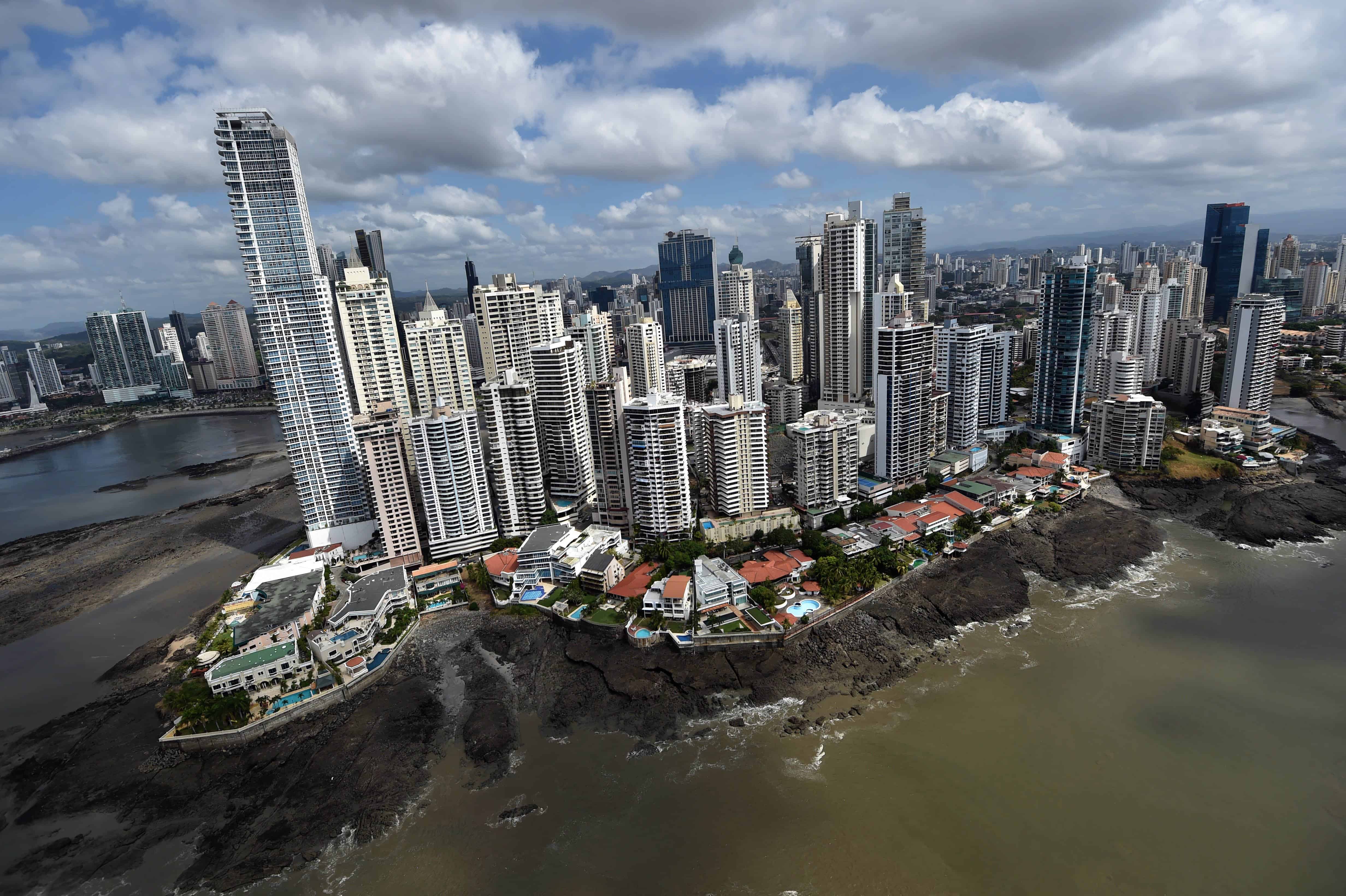 UPDATE: Panama City bus drivers end strike ahead of Americas Summit