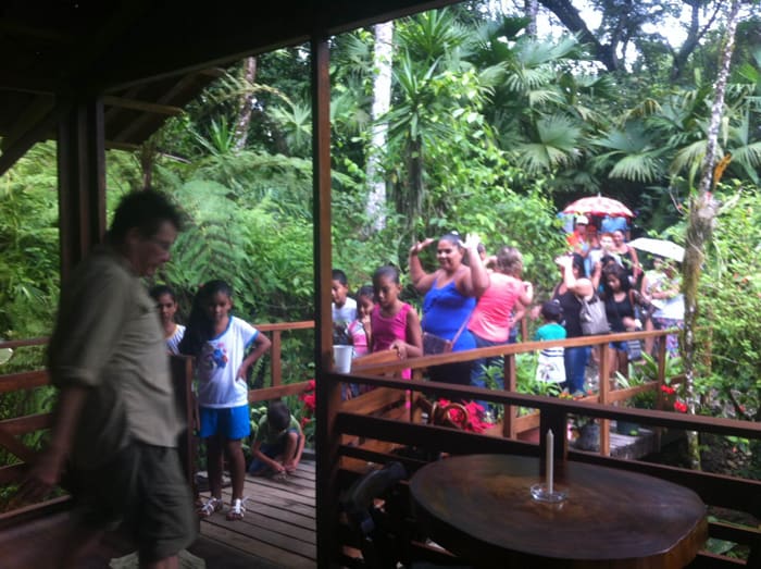 Jürgen Stein welcomes visitors from the town of Bananito.