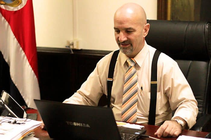 DIS Director Mariano Figueres