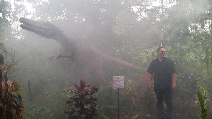 Alberto López Chaves, general manager of the Costa Rican Tourism Institute, refuses to be afraid.
