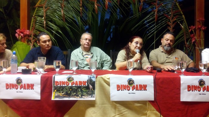 News conference: ICT manager Alberto López Chaves, Blue River Resort owner Daniel Apelboim, his assistant Doña Violeta Hansen, and Blue River Resort manager Mauricio Gutiérrez.