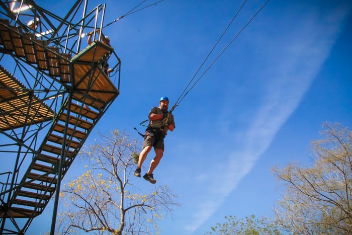 Tarzan swing.