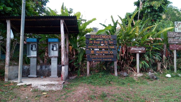 The welcome sign in Dos Brazos advertises the new El Tigre entrance to Corcovado National Park.