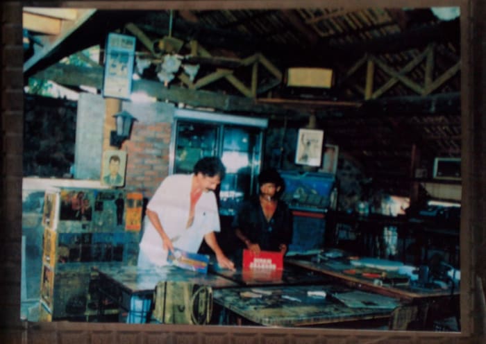 Photo of the 1990s restaurant El Tejado de Toño.