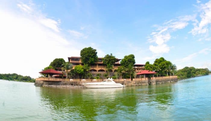 Hotel El Reith Lake