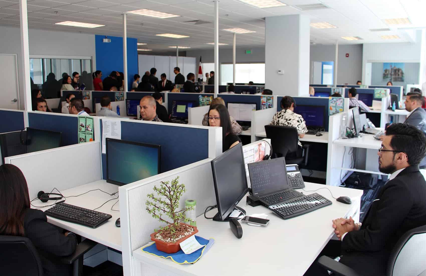 To stay competitive, US call centers are training workers to be super agents