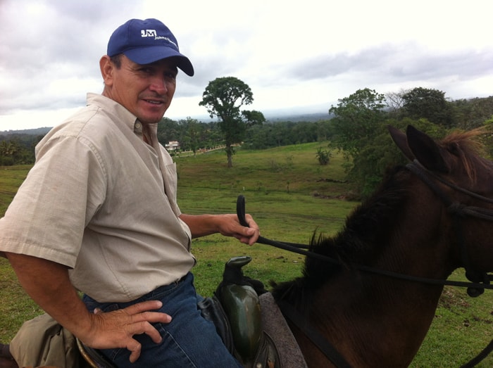 Alex may not wear a cowboy hat, but he's 100% sabanero.