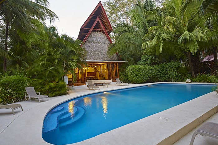 Living Hotel.