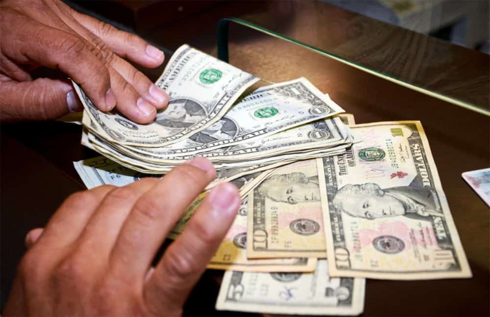 costa rica dollar exchange rate maintains upward trend currency fluctuation chart