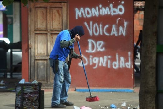 Nicaragua forces triumphant after storming opposition stronghold