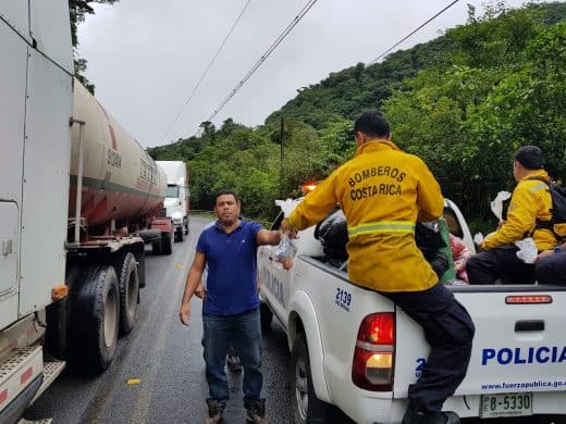 UPDATED: 150 rescued after landslides leave motorists trapped on Route 32