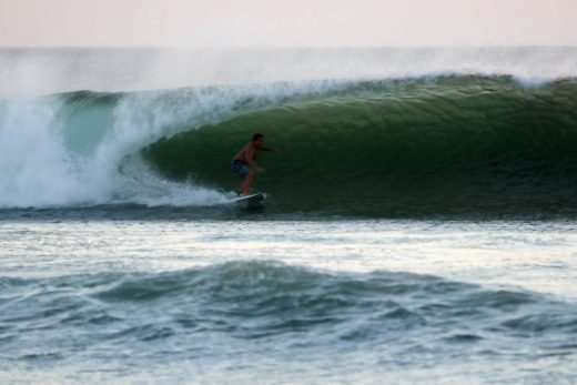 Surfing in Costa Rica: Secrets from a local surfer