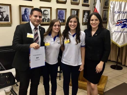 Nicole Arrea, the Costa Rican high school student who helped draft a law to reduce food waste
